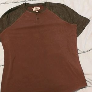 NWOT Denver Hayes Henley